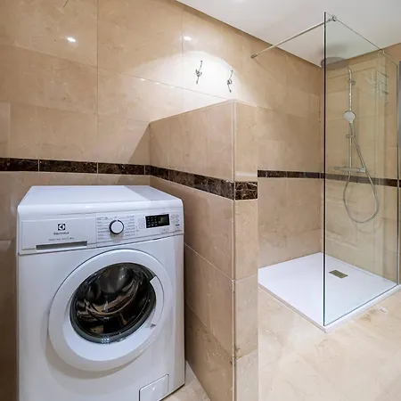 Apartmán Renovated In 2024 - With Pool And Parking *