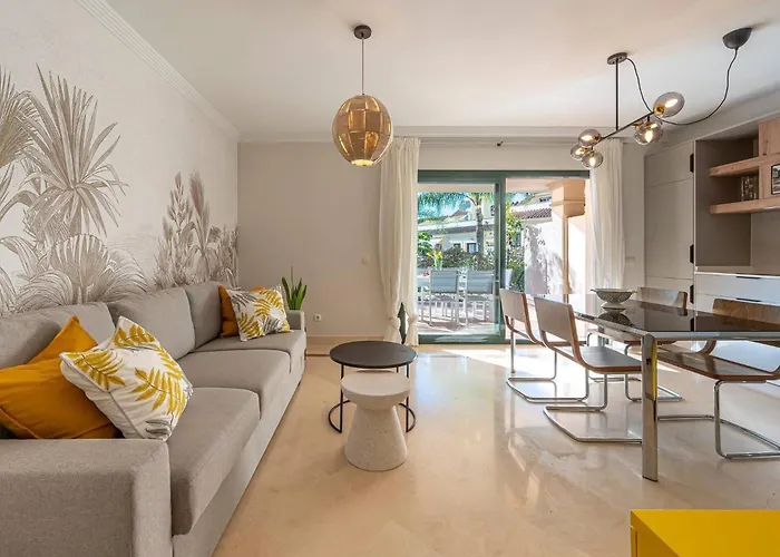 Renovated In 2024 - With Pool And Parking Apartment Marbella
