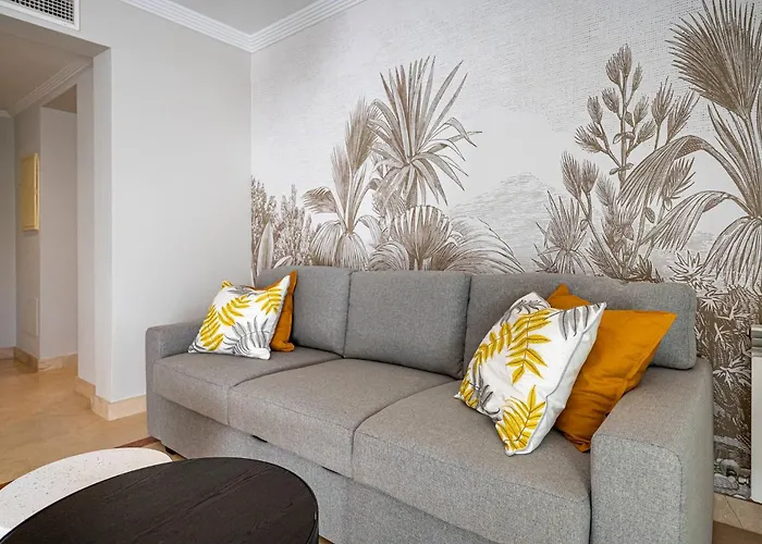 Apartment Renovated In 2024 - With Pool And Parking Marbella