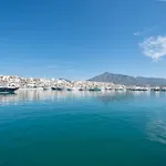 Renovated In 2024 - With Pool And Parking Διαμέρισμα *