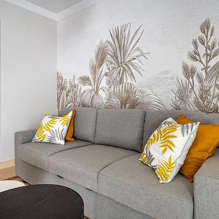 Appartamento Renovated In 2024 - With Pool And Parking Marbella