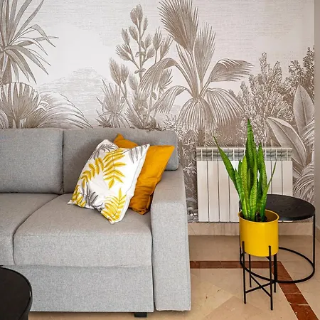 公寓 Renovated In 2024 - With Pool And Parking