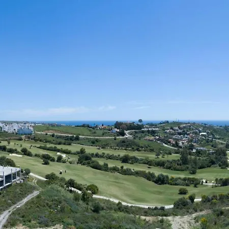 Appartement Renovated In 2024 - With Pool And Parking Marbella