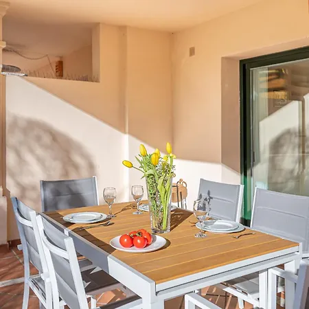 Apartamento Renovated In 2024 - With Pool And Parking Marbella